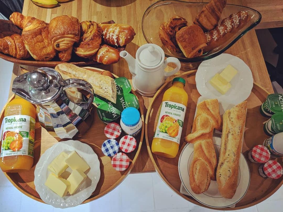 Le Gite De Saint Phal 외부 사진